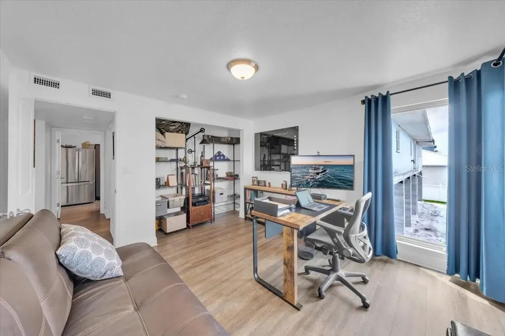 8813 S Lagoon Street Tampa FL 33615