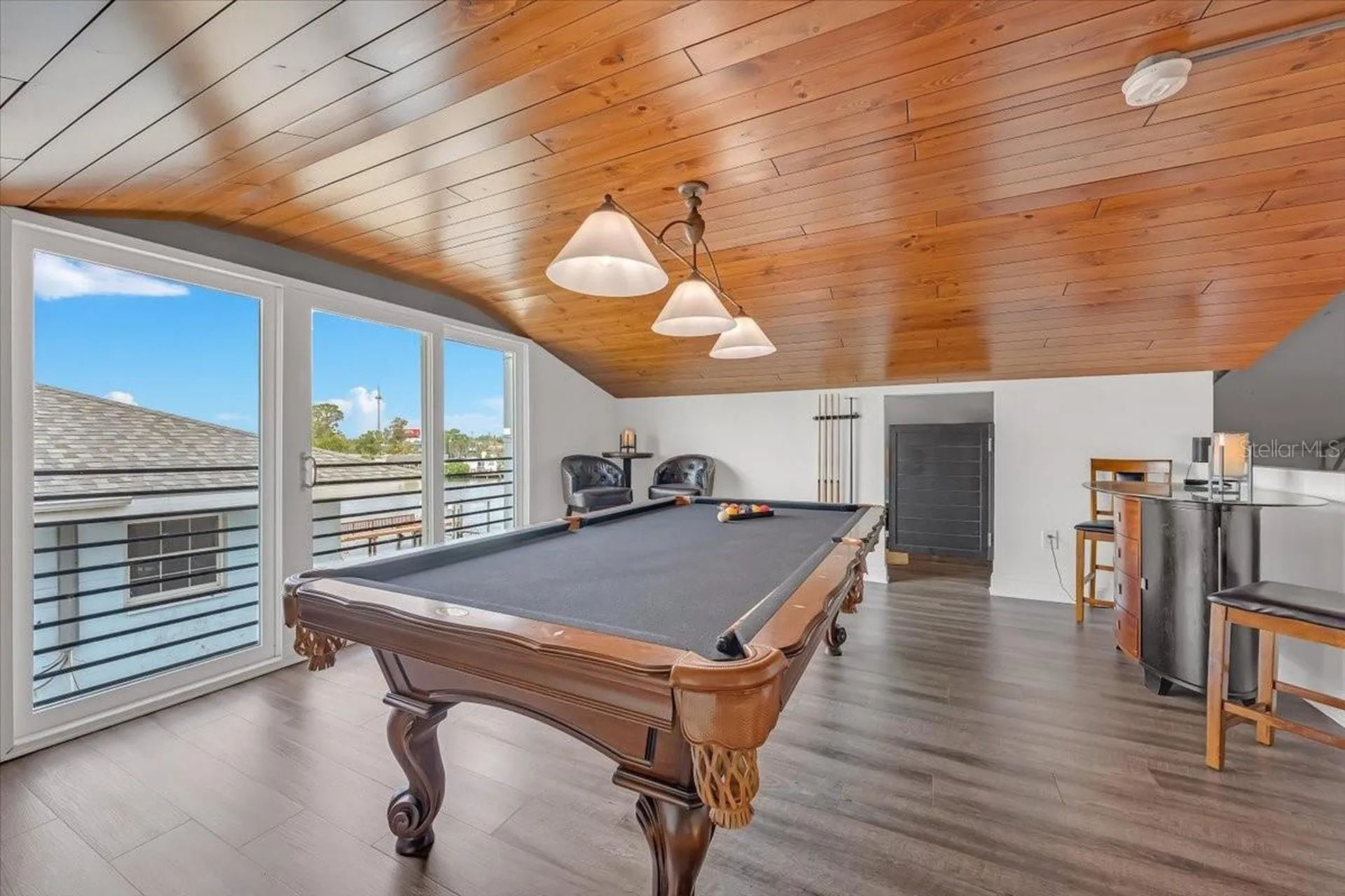 8813 S Lagoon Street Tampa FL 33615
