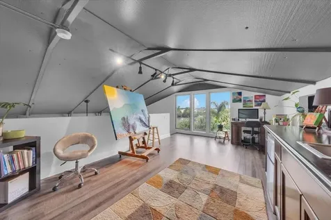 8813 S Lagoon Street Tampa FL 33615