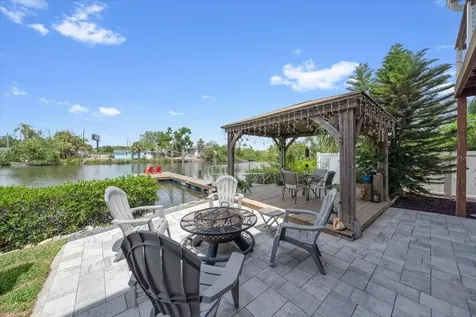 8813 S Lagoon Street Tampa FL 33615