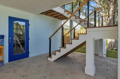 9470 Colony Drive North Fort Myers FL 33917