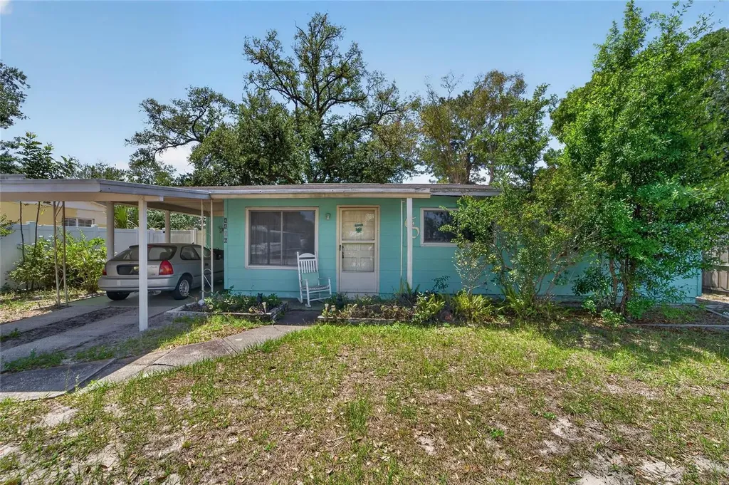 4406 W Wyoming Avenue Tampa FL 33616