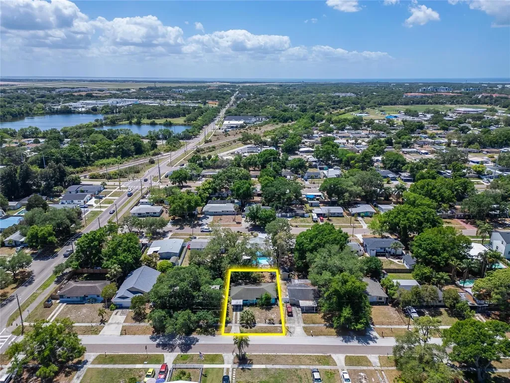 4406 W Wyoming Avenue Tampa FL 33616