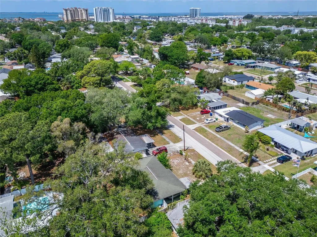 4406 W Wyoming Avenue Tampa FL 33616