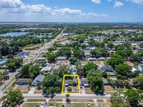4406 W Wyoming Avenue Tampa FL 33616