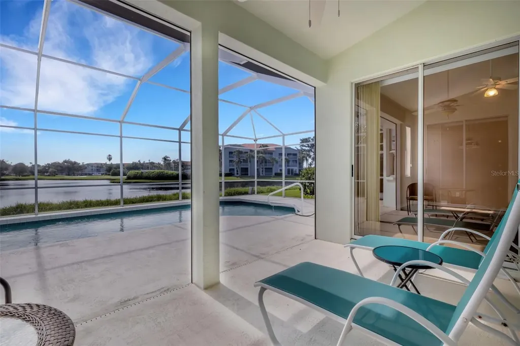8976 Whitemarsh Avenue Sarasota FL 34238