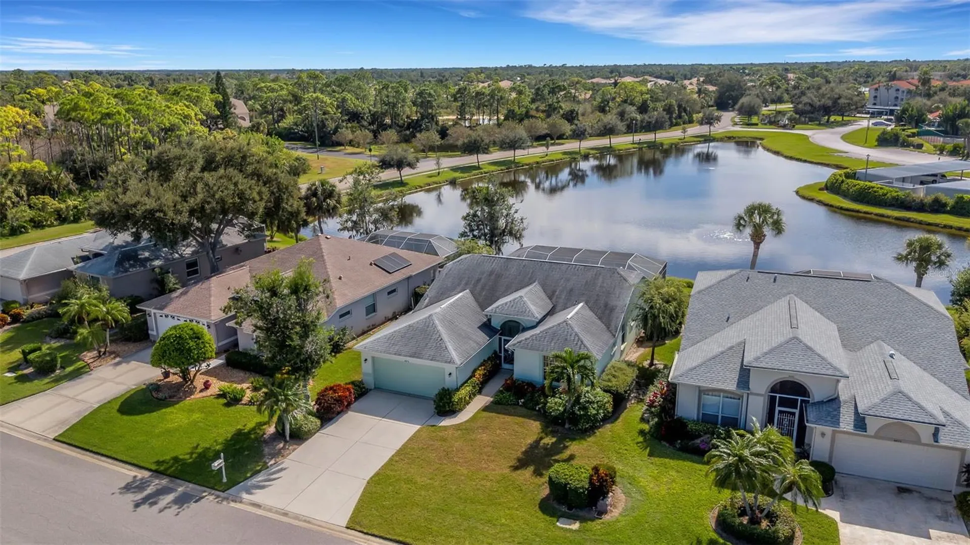 8976 Whitemarsh Avenue Sarasota FL 34238