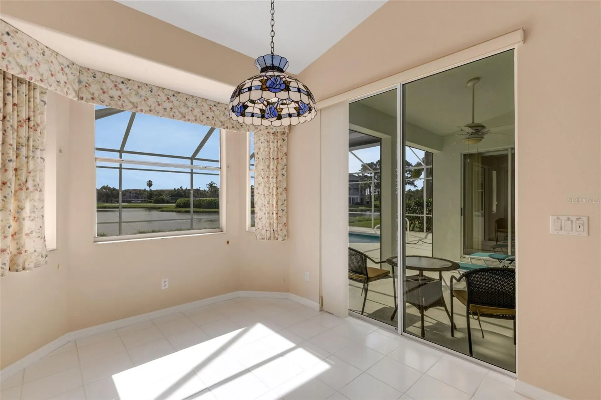 8976 Whitemarsh Avenue Sarasota FL 34238