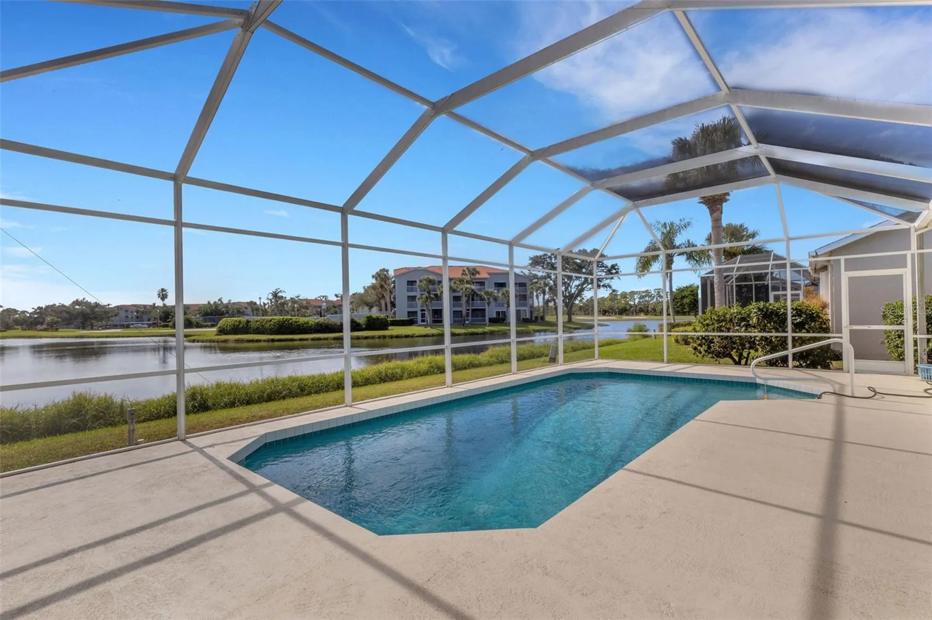 8976 Whitemarsh Avenue Sarasota FL 34238