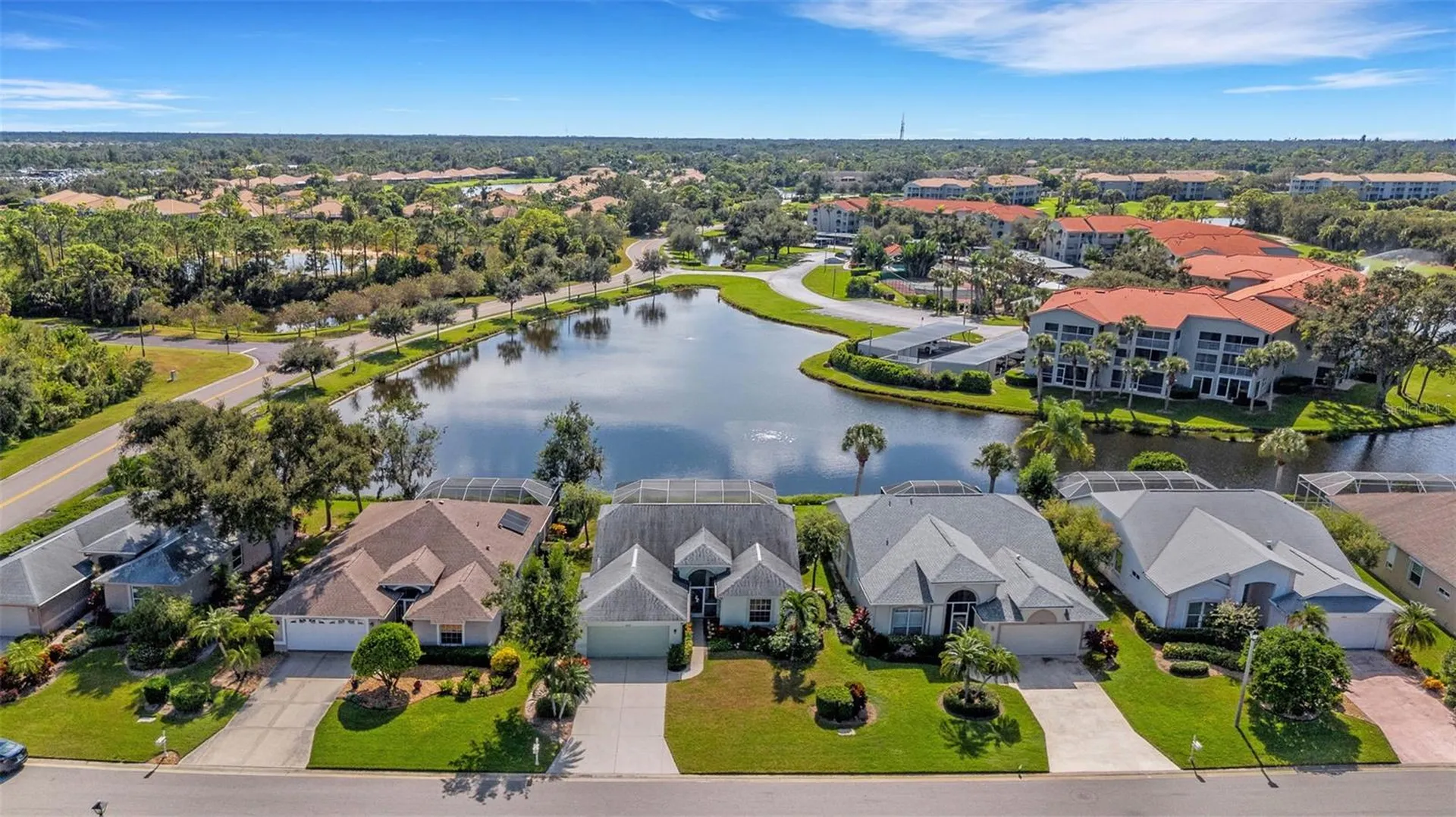 8976 Whitemarsh Avenue Sarasota FL 34238