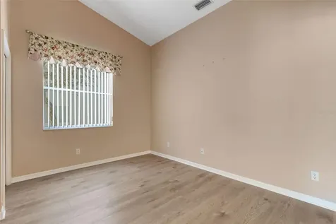 8976 Whitemarsh Avenue Sarasota FL 34238