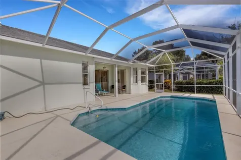 8976 Whitemarsh Avenue Sarasota FL 34238