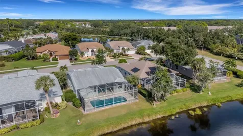8976 Whitemarsh Avenue Sarasota FL 34238