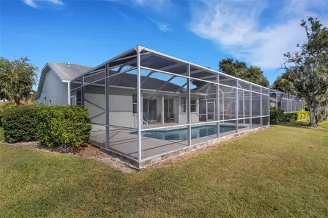 8976 Whitemarsh Avenue Sarasota FL 34238