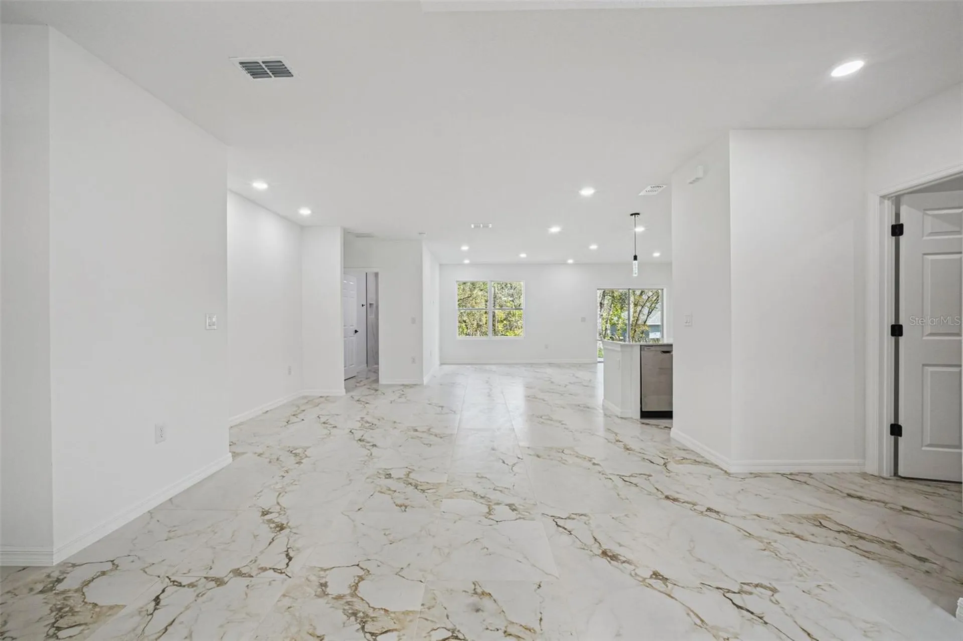 771 W Bancroft Drive Citrus Springs FL 34434