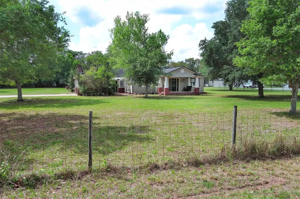 665 Lake Mills Road Chuluota FL 32766