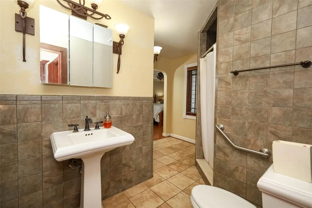 665 Lake Mills Road Chuluota FL 32766