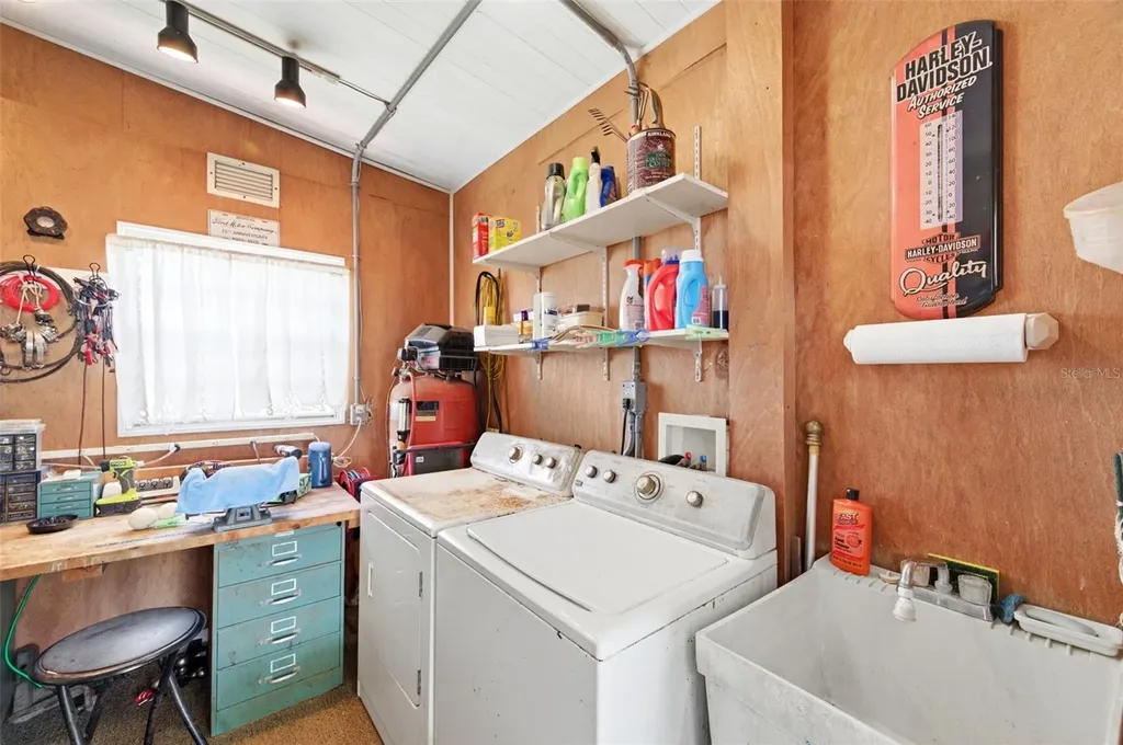2101 Kona Drive Holiday FL 34691