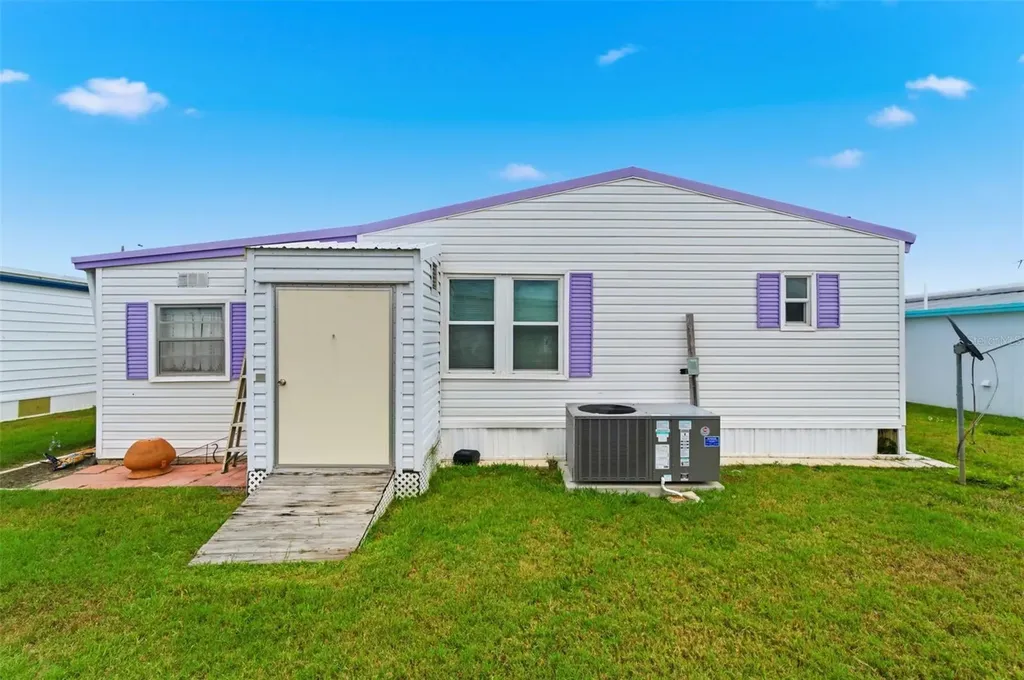 2101 Kona Drive Holiday FL 34691