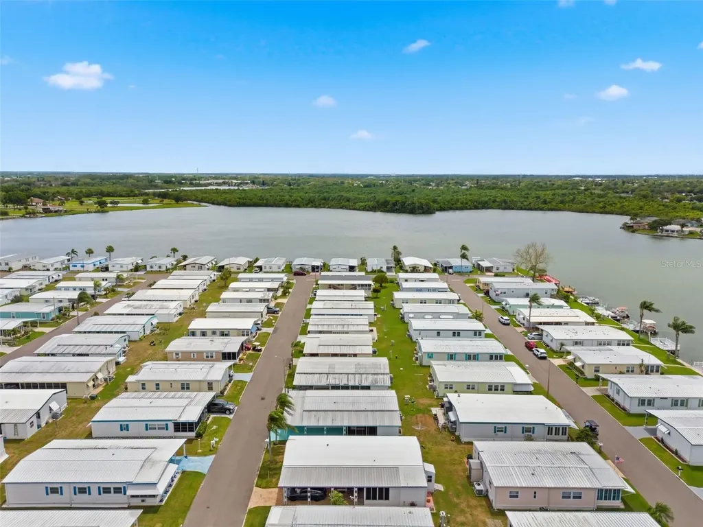 2101 Kona Drive Holiday FL 34691
