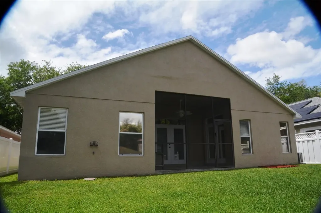 809 Straw Lake Drive Brandon FL 33510