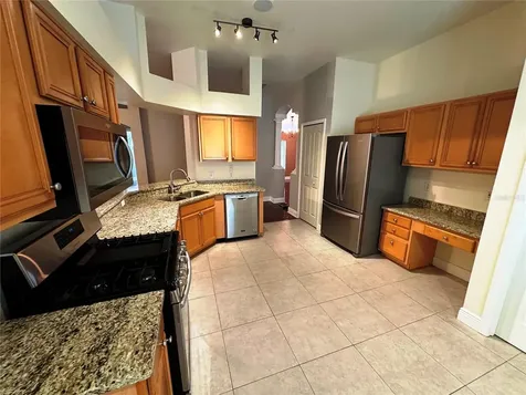 809 Straw Lake Drive Brandon FL 33510