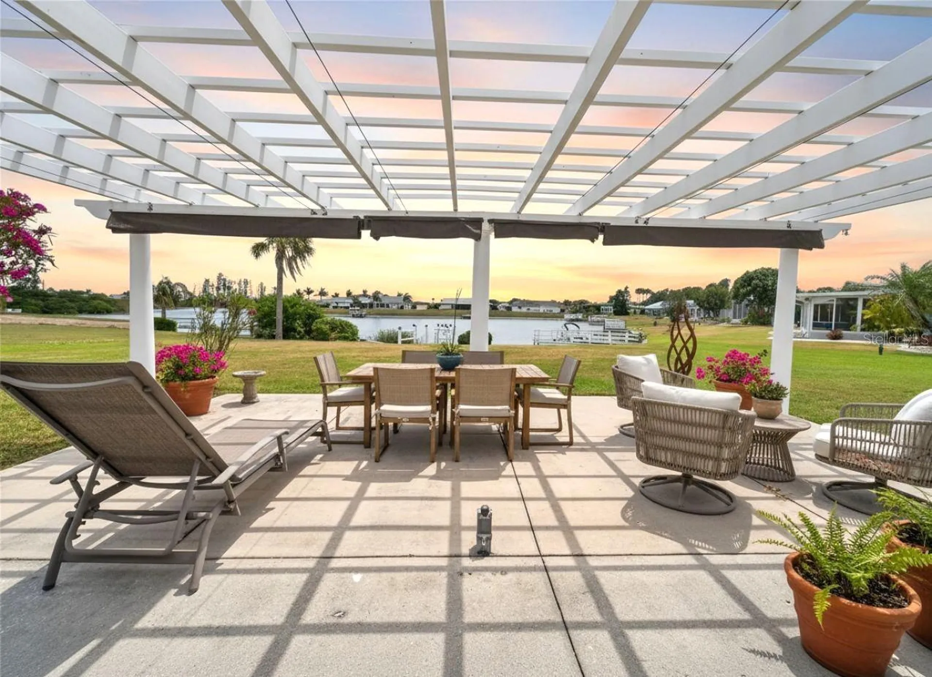 1810 Milford Circle Sun City Center FL 33573