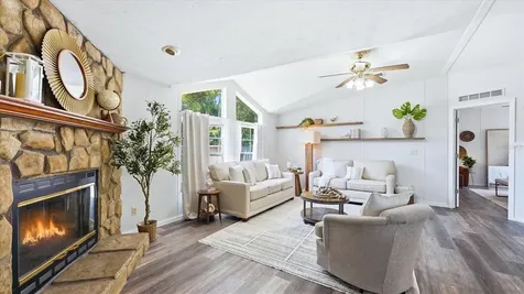 6125 Shirley Avenue Gibsonton FL 33534
