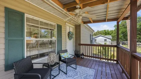 6125 Shirley Avenue Gibsonton FL 33534