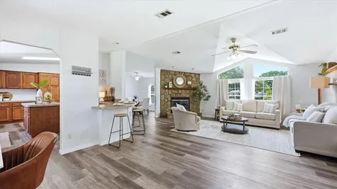 6125 Shirley Avenue Gibsonton FL 33534