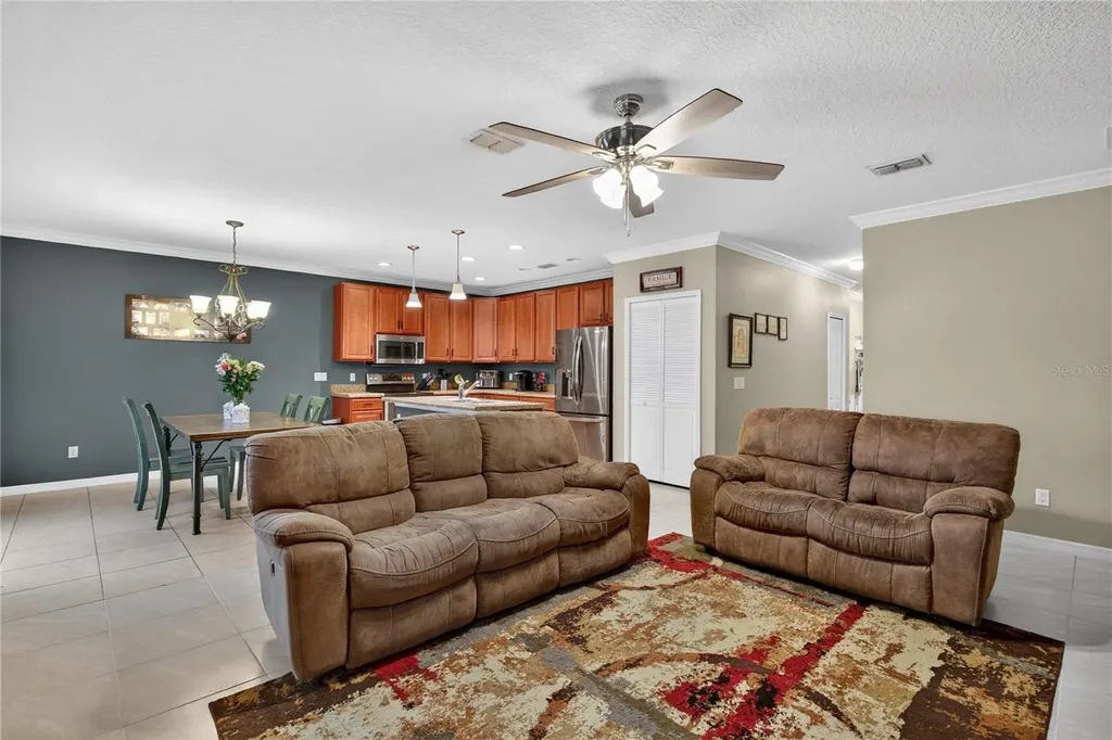 2454 Norwood Place Tavares FL 32778