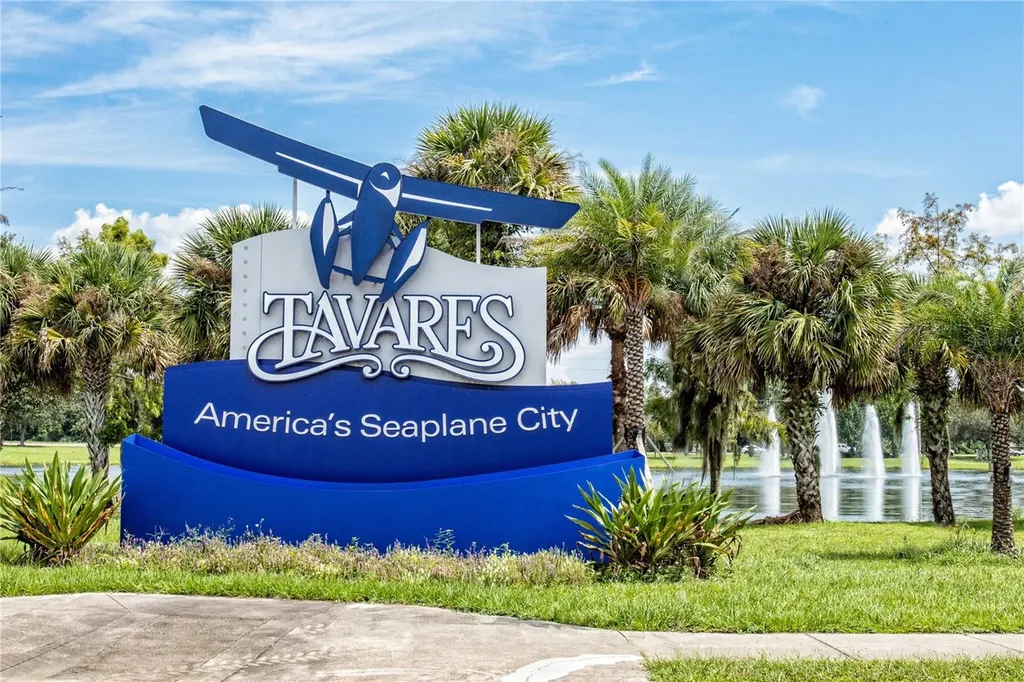 2454 Norwood Place Tavares FL 32778