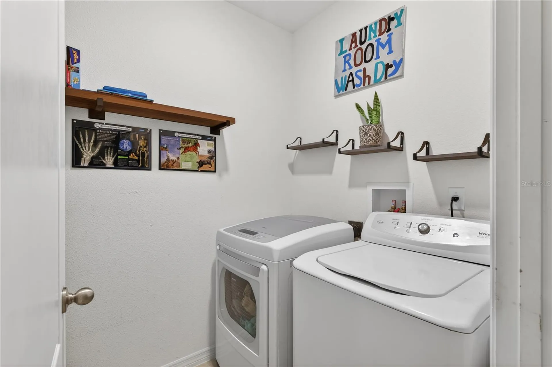 2454 Norwood Place Tavares FL 32778