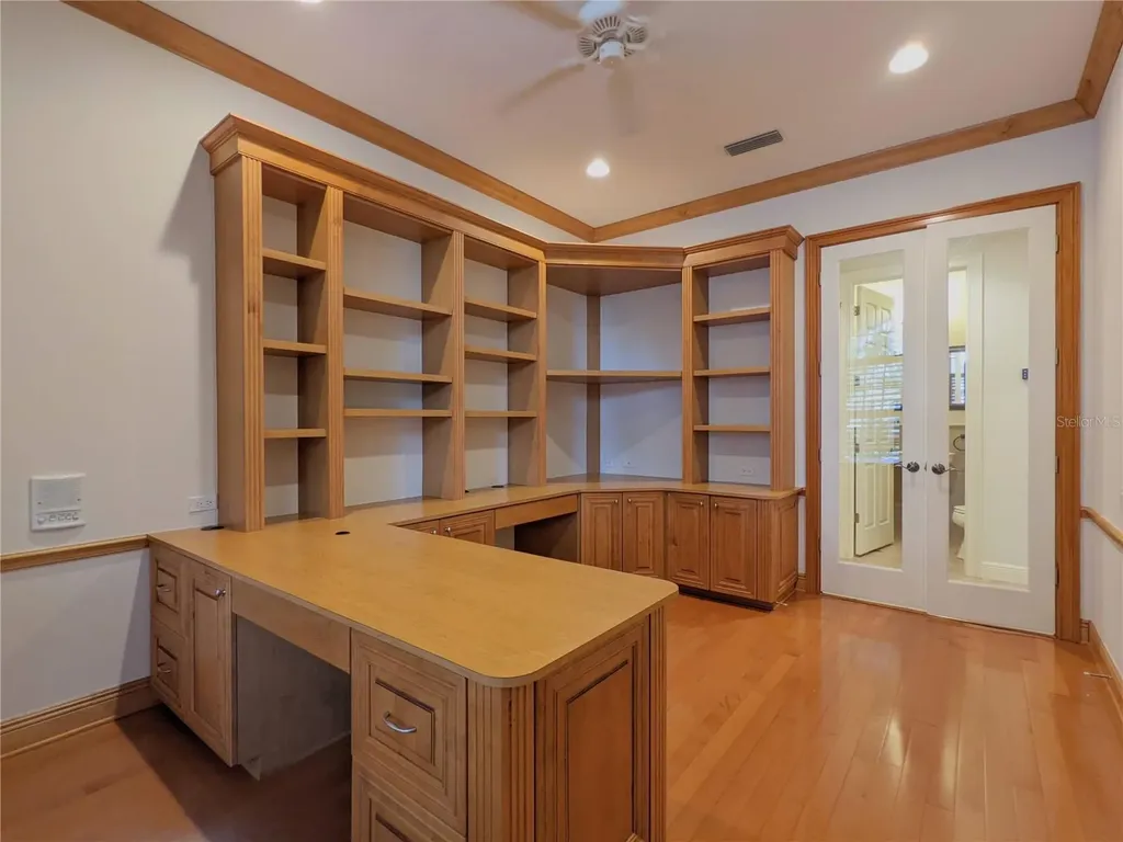 7460 Paurotis Court Sarasota FL 34241