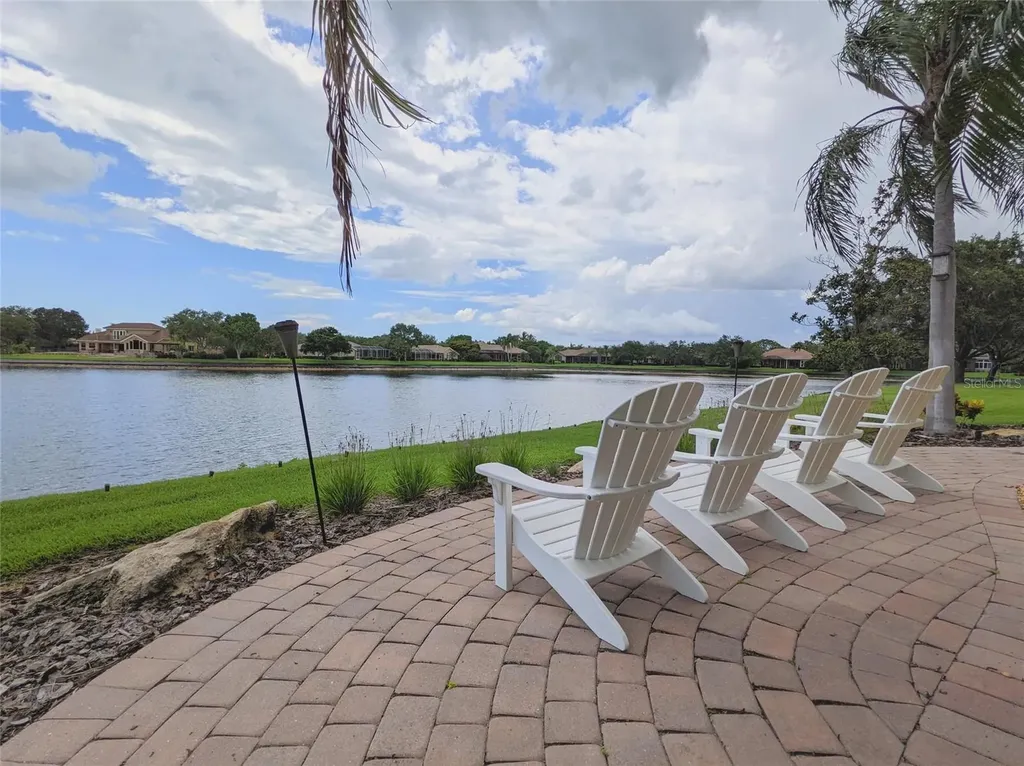 7460 Paurotis Court Sarasota FL 34241