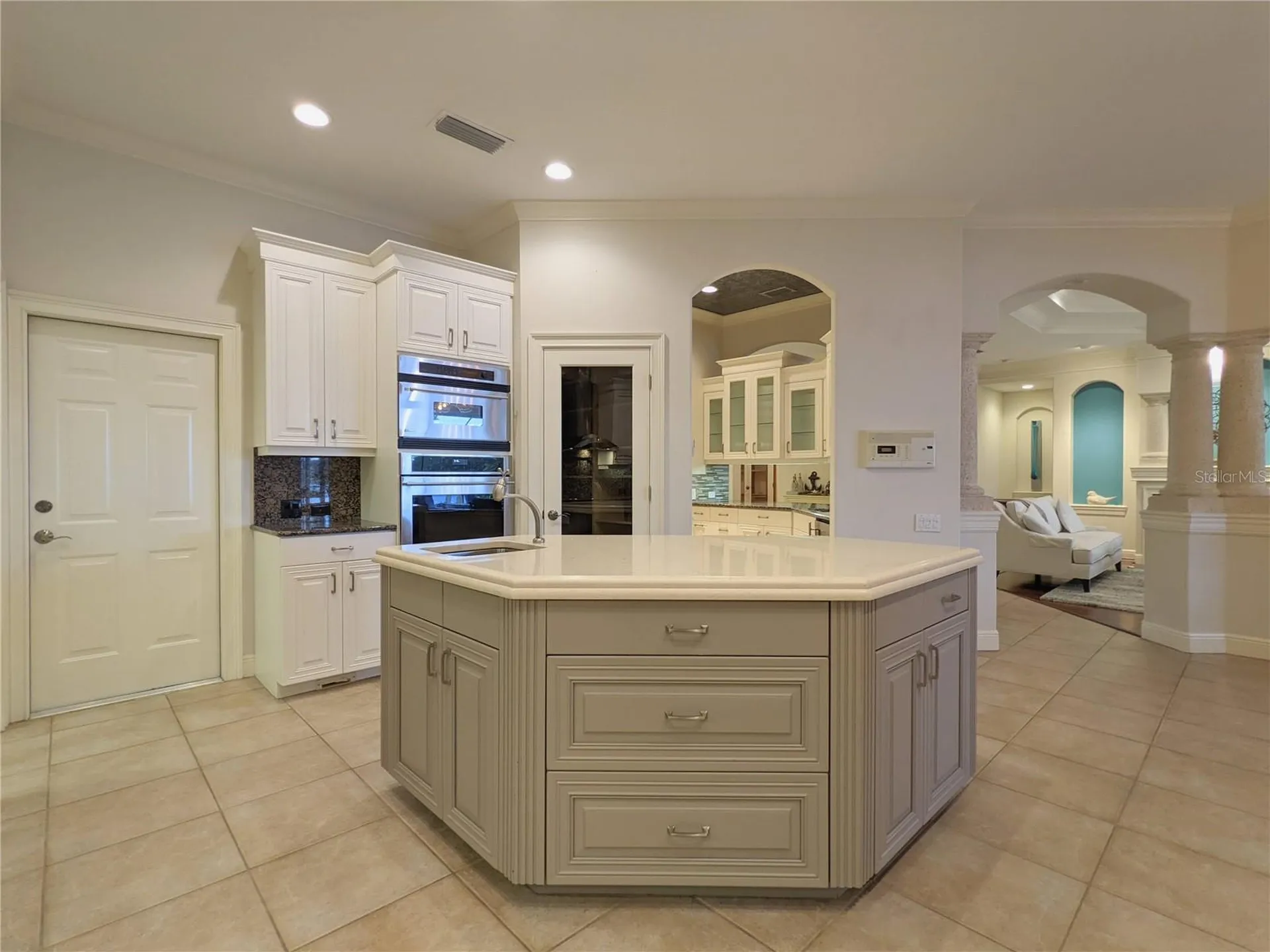 7460 Paurotis Court Sarasota FL 34241