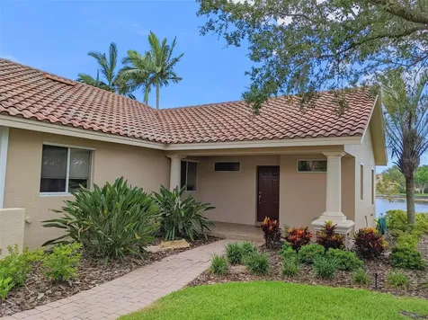 7460 Paurotis Court Sarasota FL 34241