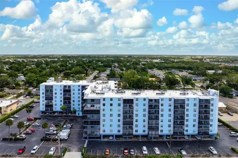 2901 26th Street W Bradenton FL 34205