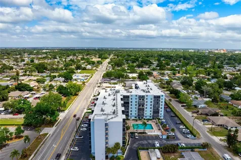 2901 26th Street W Bradenton FL 34205
