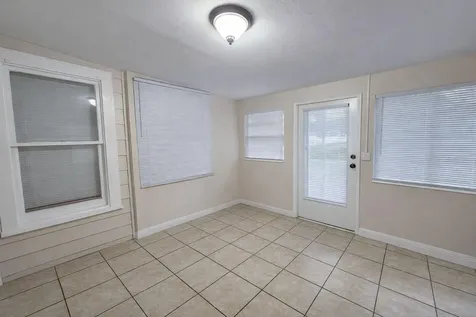 231 Avenue A NE Winter Haven FL 33881