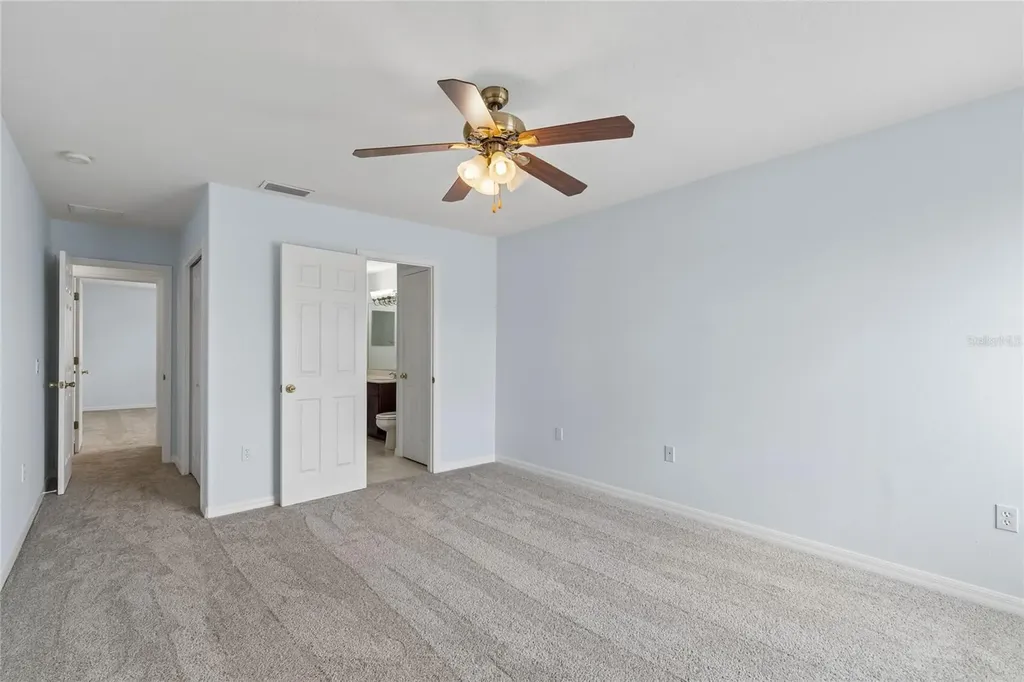 8840 Cameron Crest Drive Tampa FL 33626