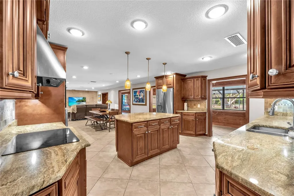 11209 Donneymoor Drive Riverview FL 33569