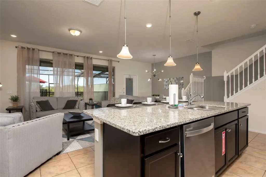 4611 Terrasonesta Drive Davenport FL 33837