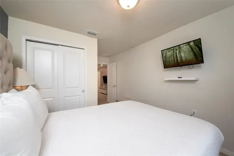 4611 Terrasonesta Drive Davenport FL 33837
