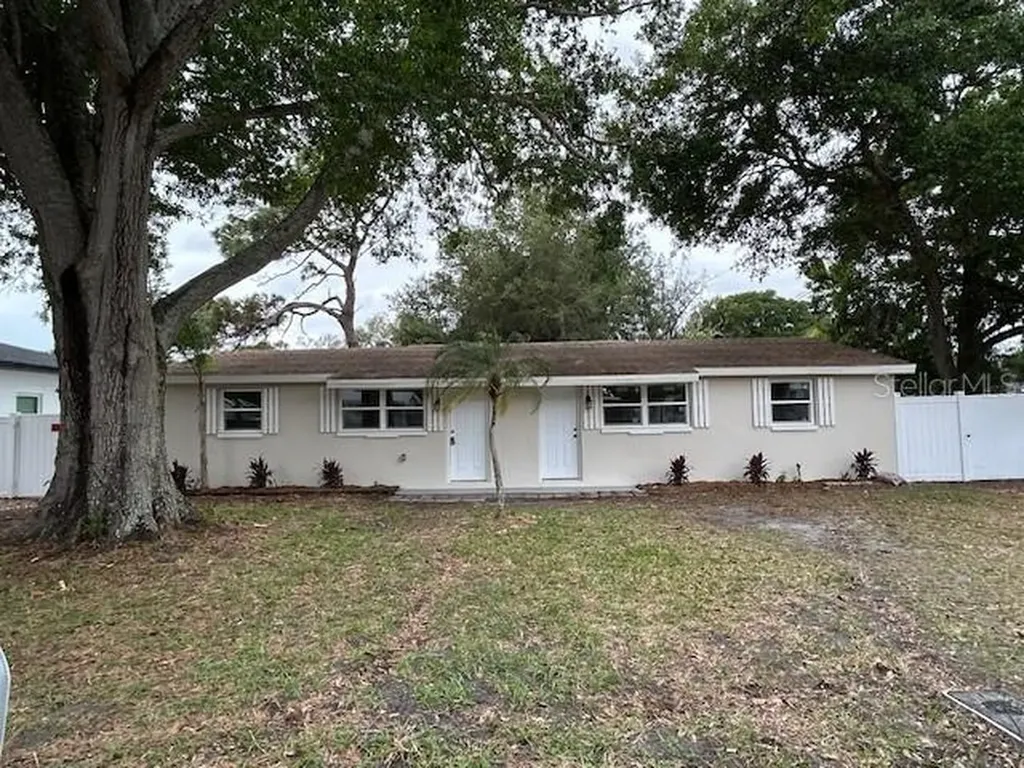 4930 72nd Street N St Petersburg FL 33709