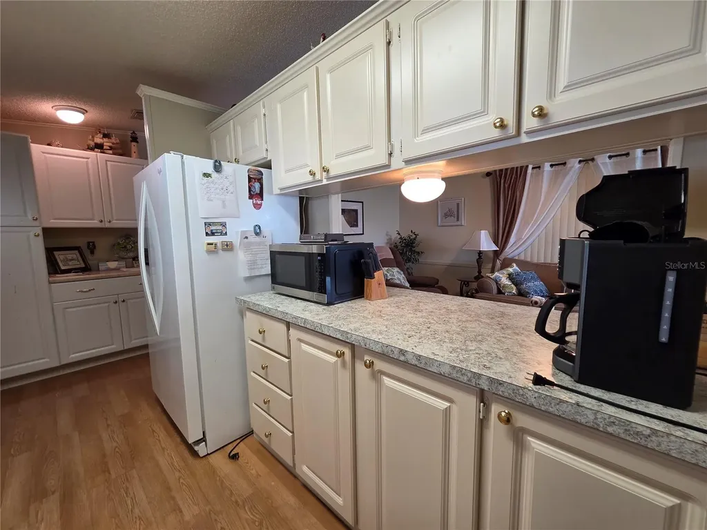 4157 71st Lane N St Petersburg FL 33709
