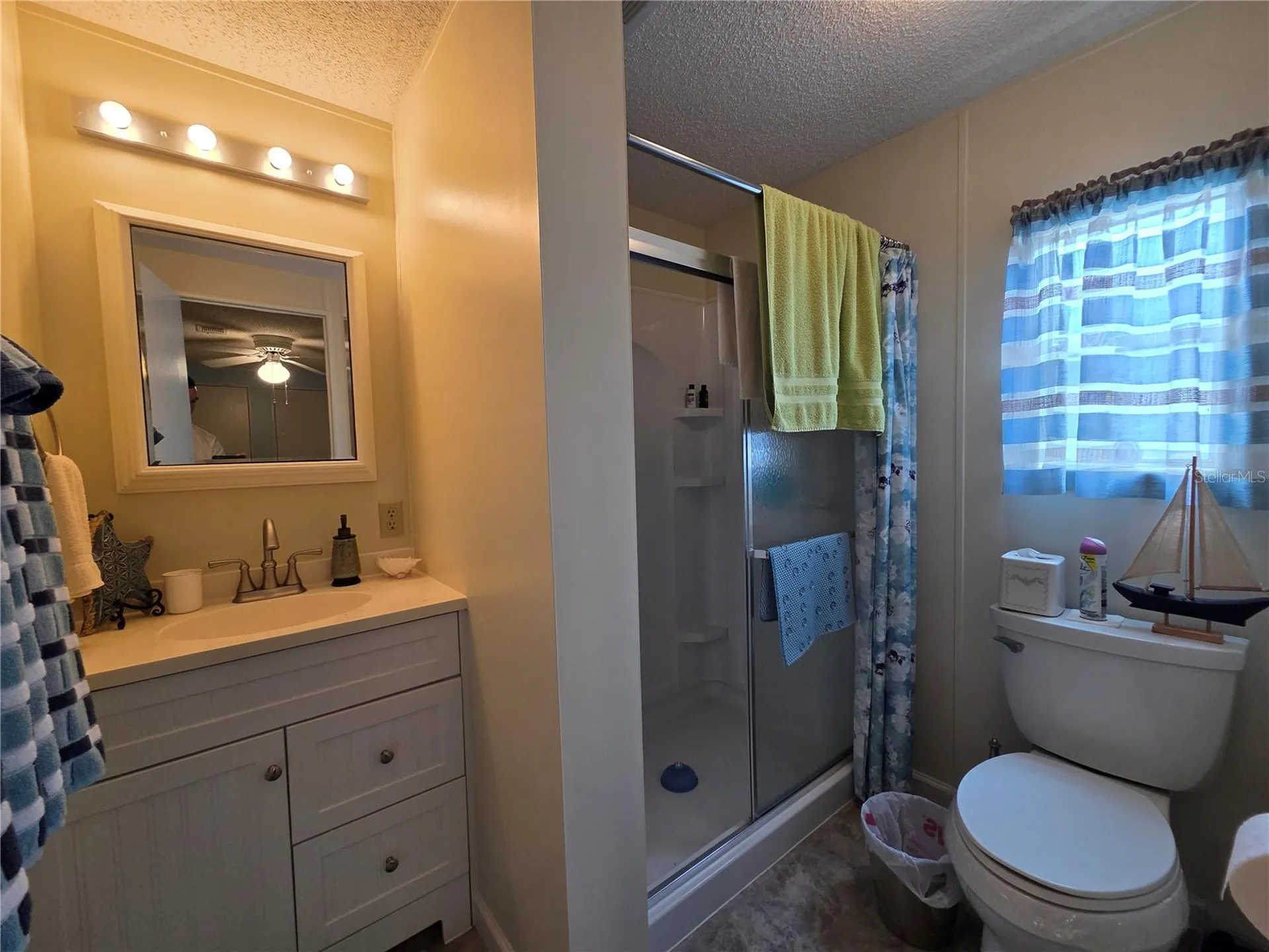 4157 71st Lane N St Petersburg FL 33709