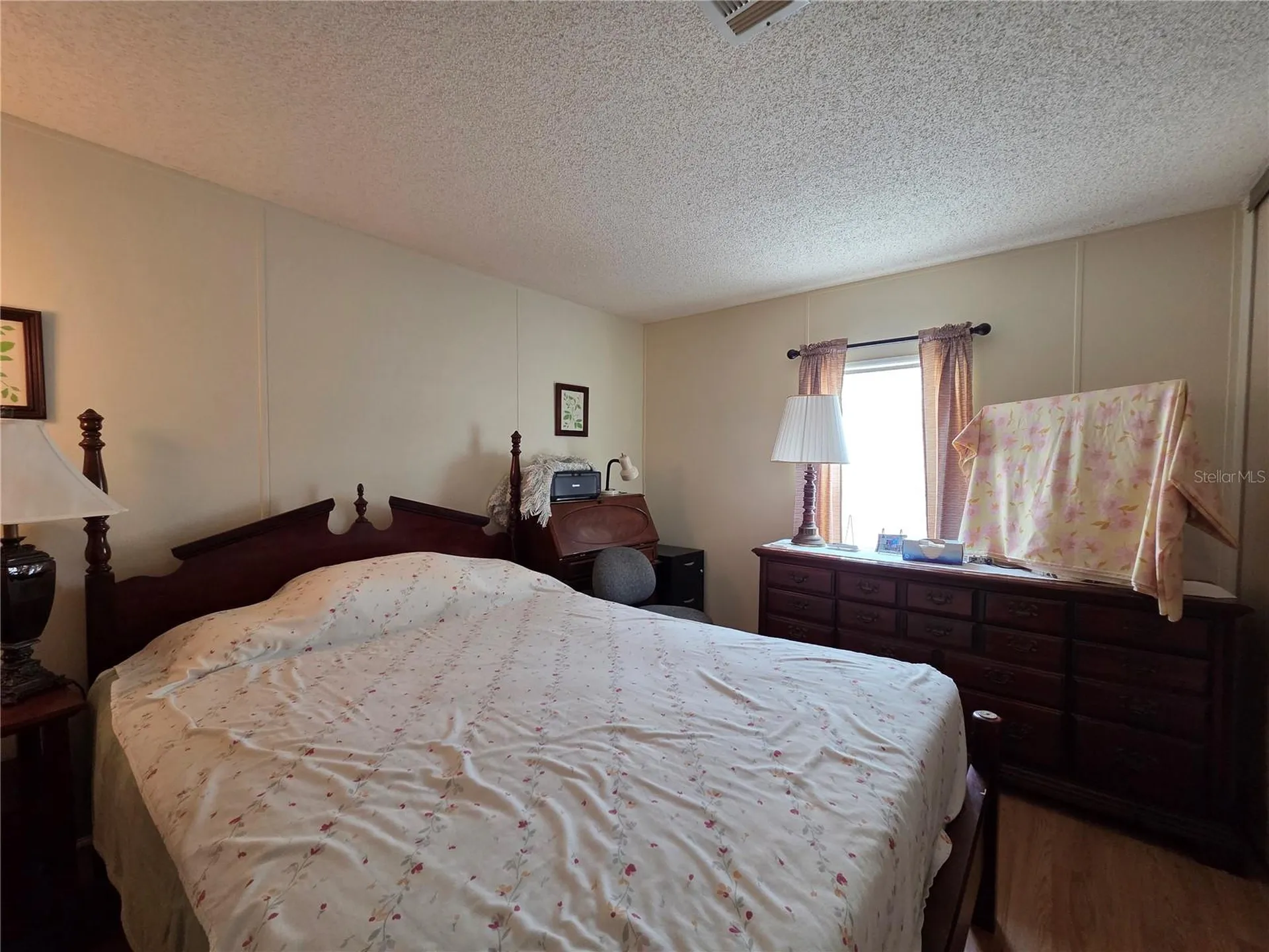 4157 71st Lane N St Petersburg FL 33709