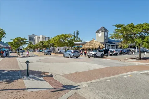 5830 Midnight Pass Road Sarasota FL 34242