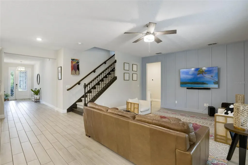 8414 Vivaro Isle Way Windermere FL 34786